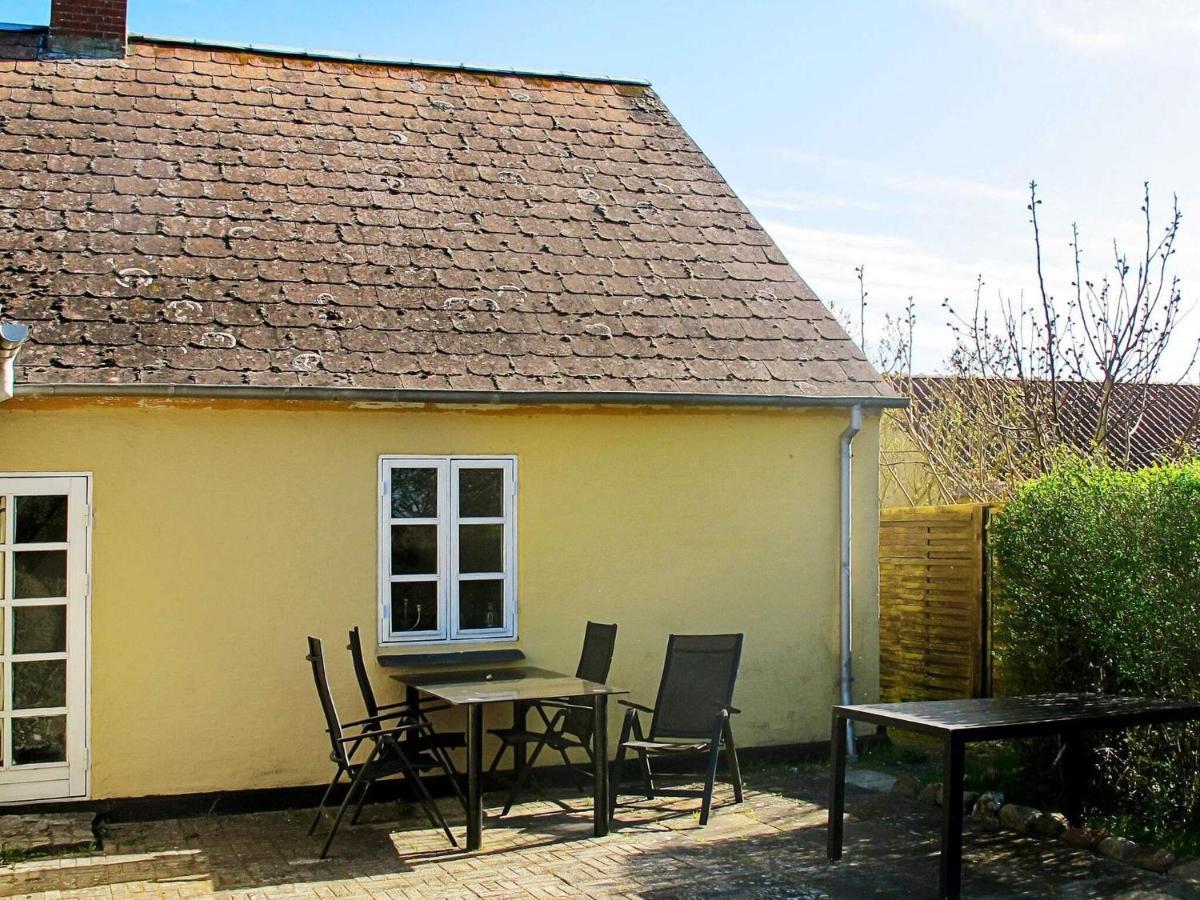 4 Person Holiday Home In Bandholm Exterior foto